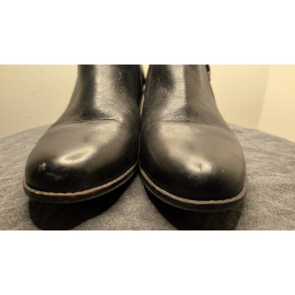 Vionic Jolene black leather side zip ankle boots - Picture 3 of 10